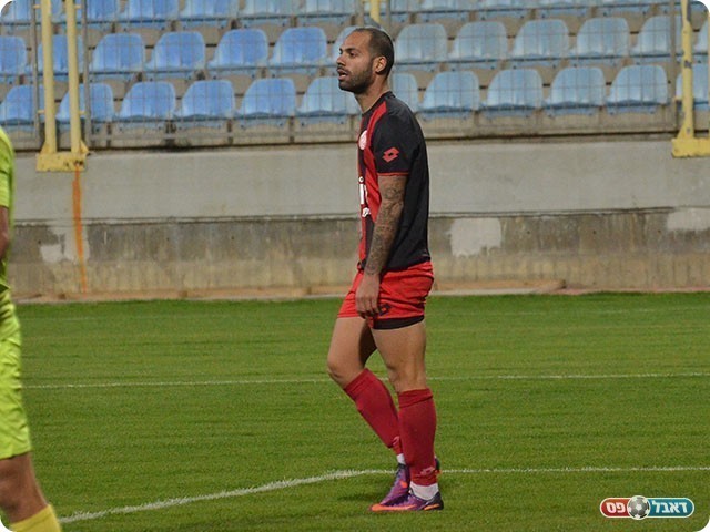 בכורה מוצלחת. בן לולו (אבי רביבו)